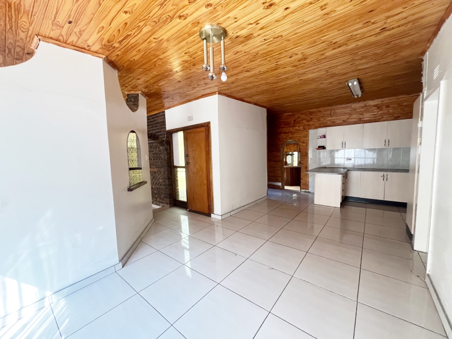 4 Bedroom Property for Sale in Riebeeckstad Free State